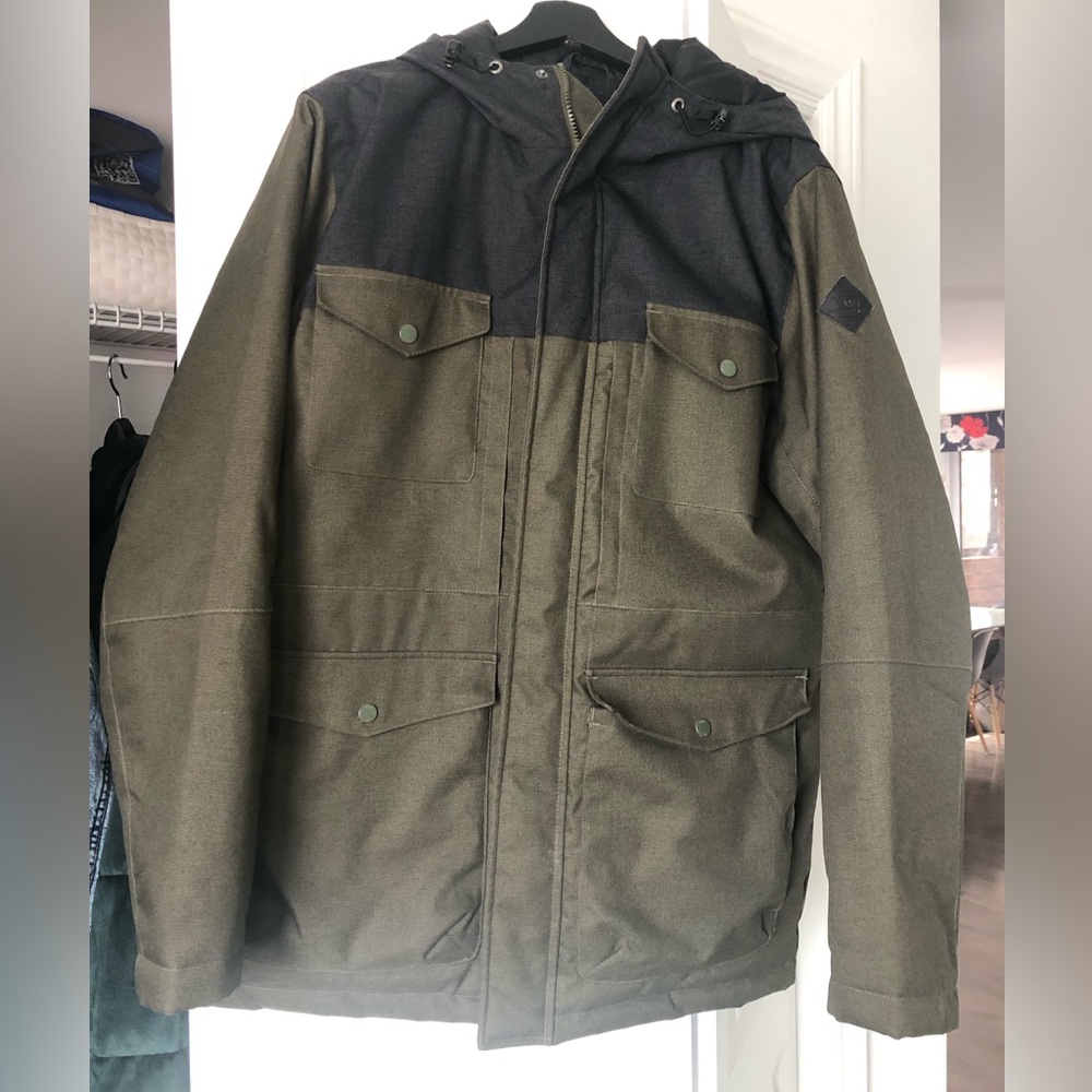 Vans green and black winter coat for men size L